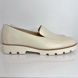 Vionic Kensley Cream Leather Loafer Women's Size 9 Wide NEW Comfort Orthotic